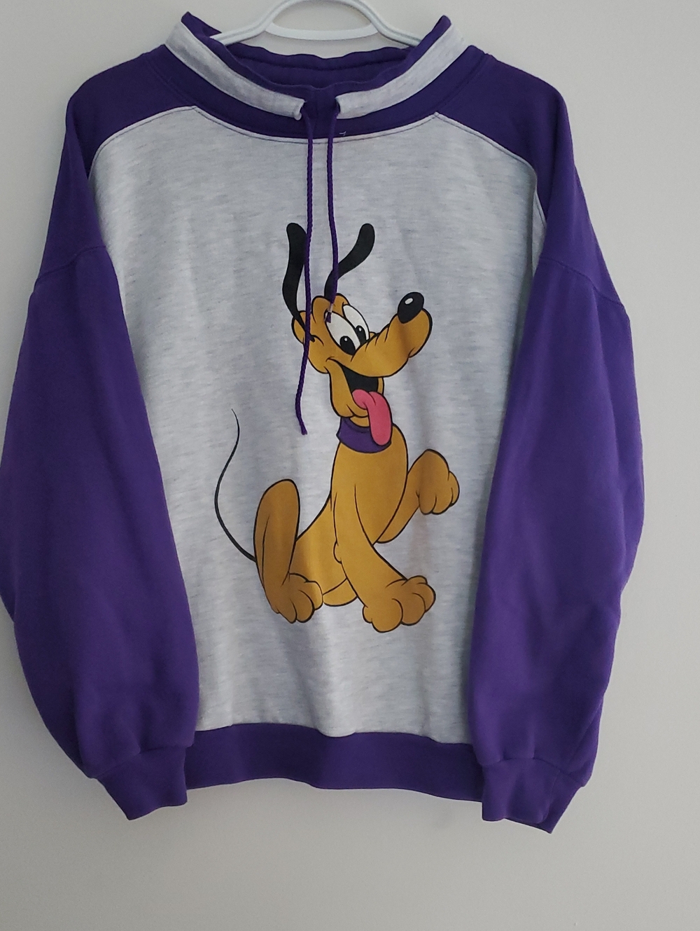 Vintage 1990s Disney Wear Pluto Crewneck Sweatshirt